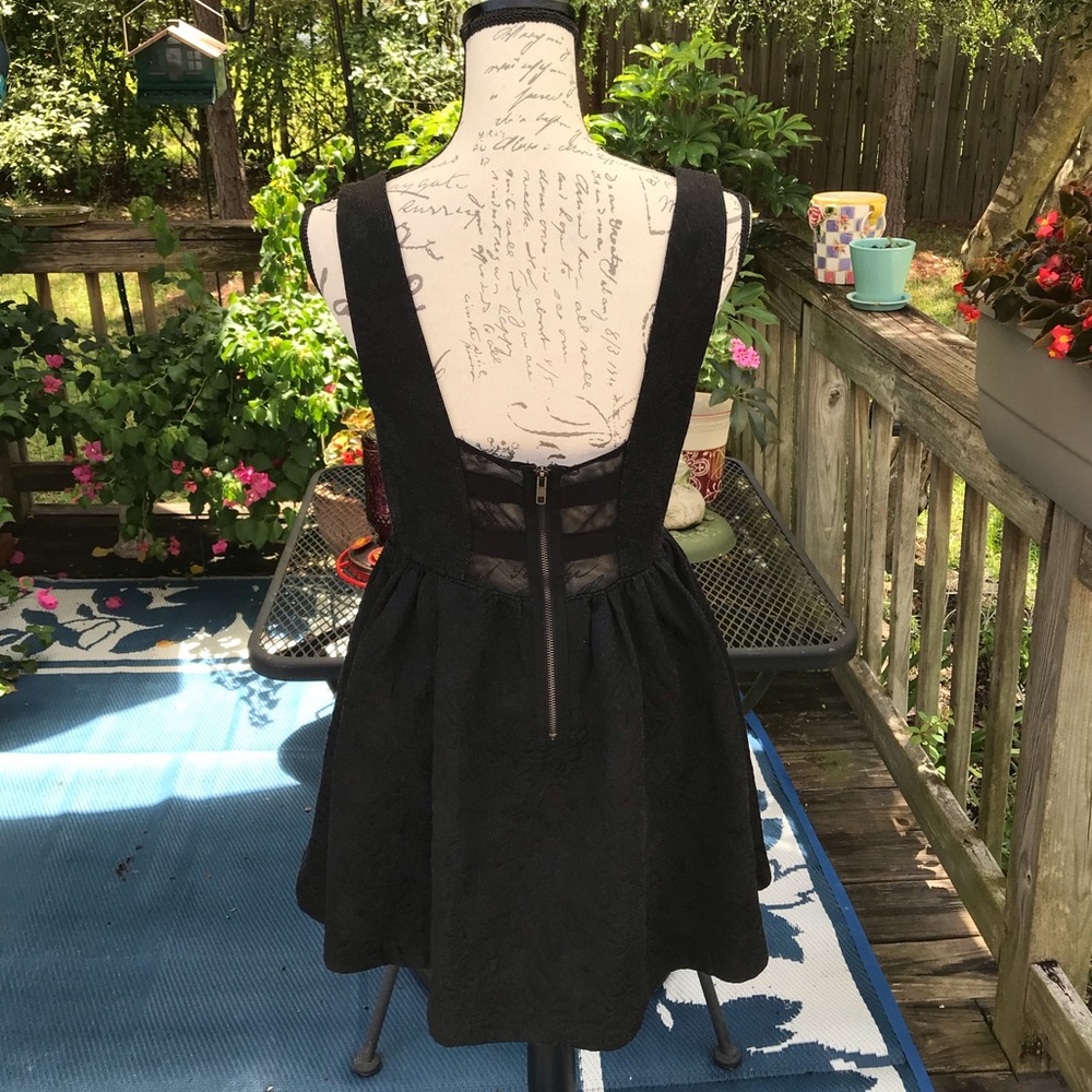 Princess Vera Wang Sleeveless Black Dress Fit & Flare Mesh Zip Back Size 9 - Picture 2 of 8